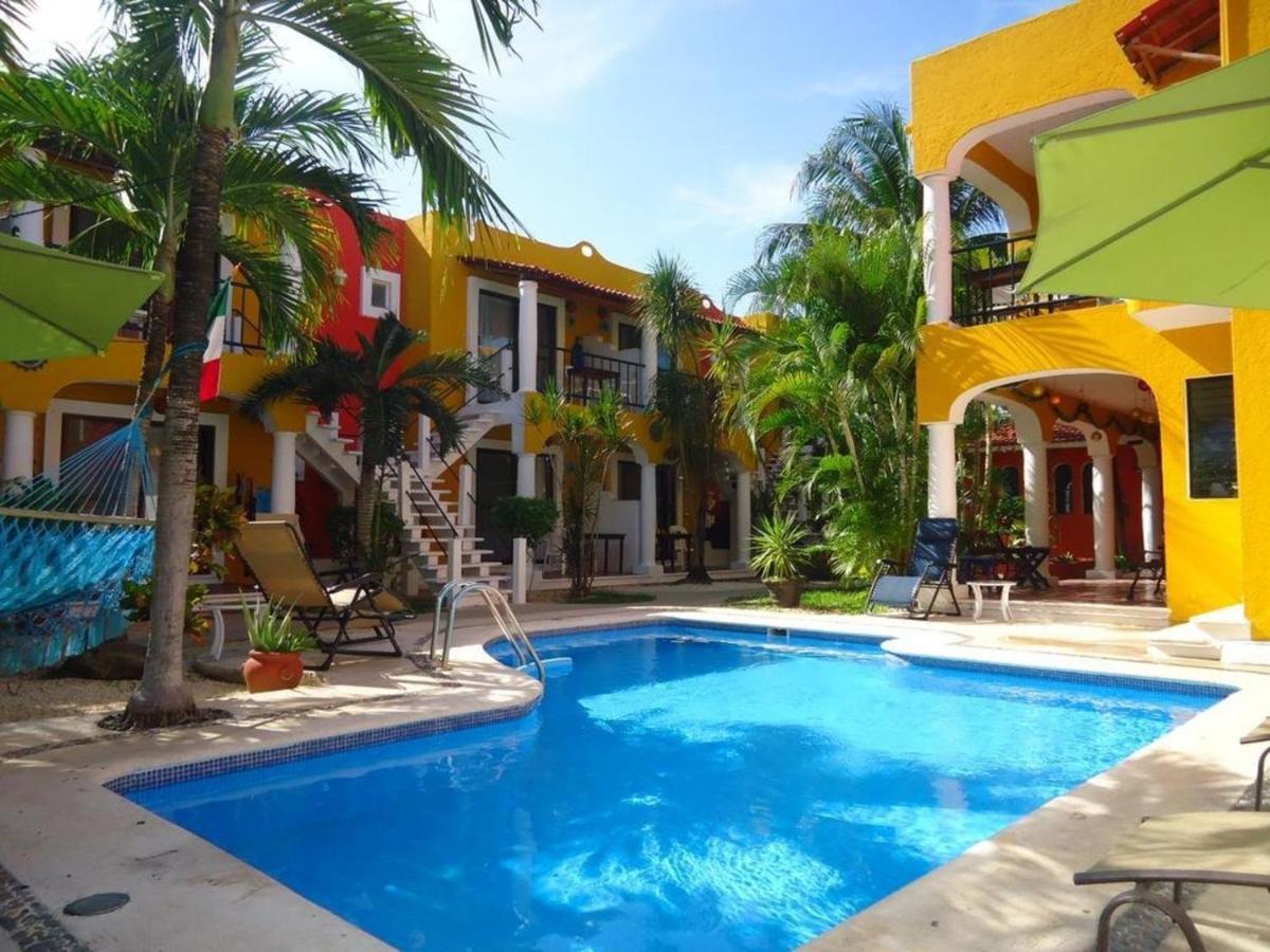 Hotel Acuario Playa Del Carmen Buitenkant foto