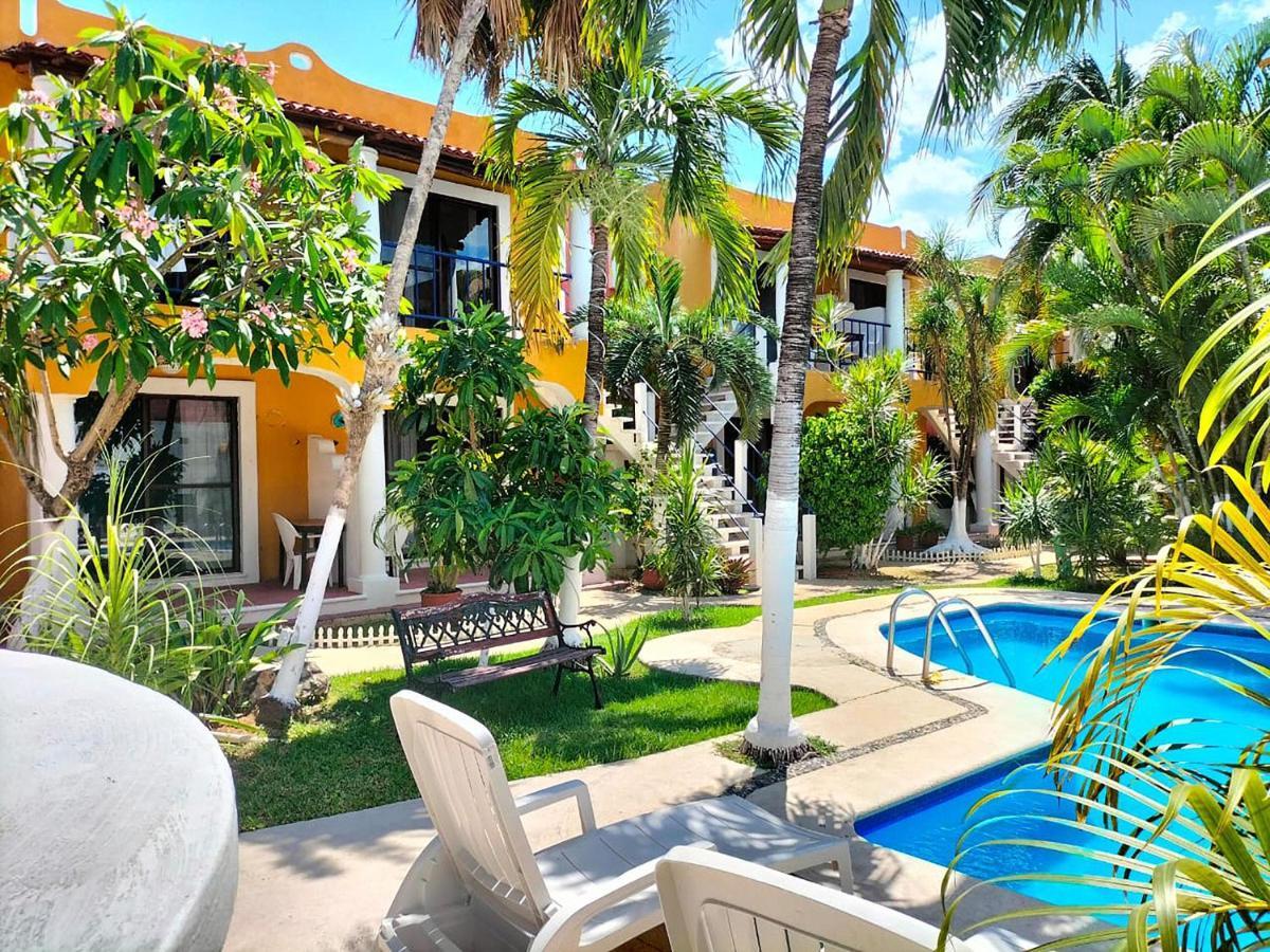 Hotel Acuario Playa Del Carmen Buitenkant foto