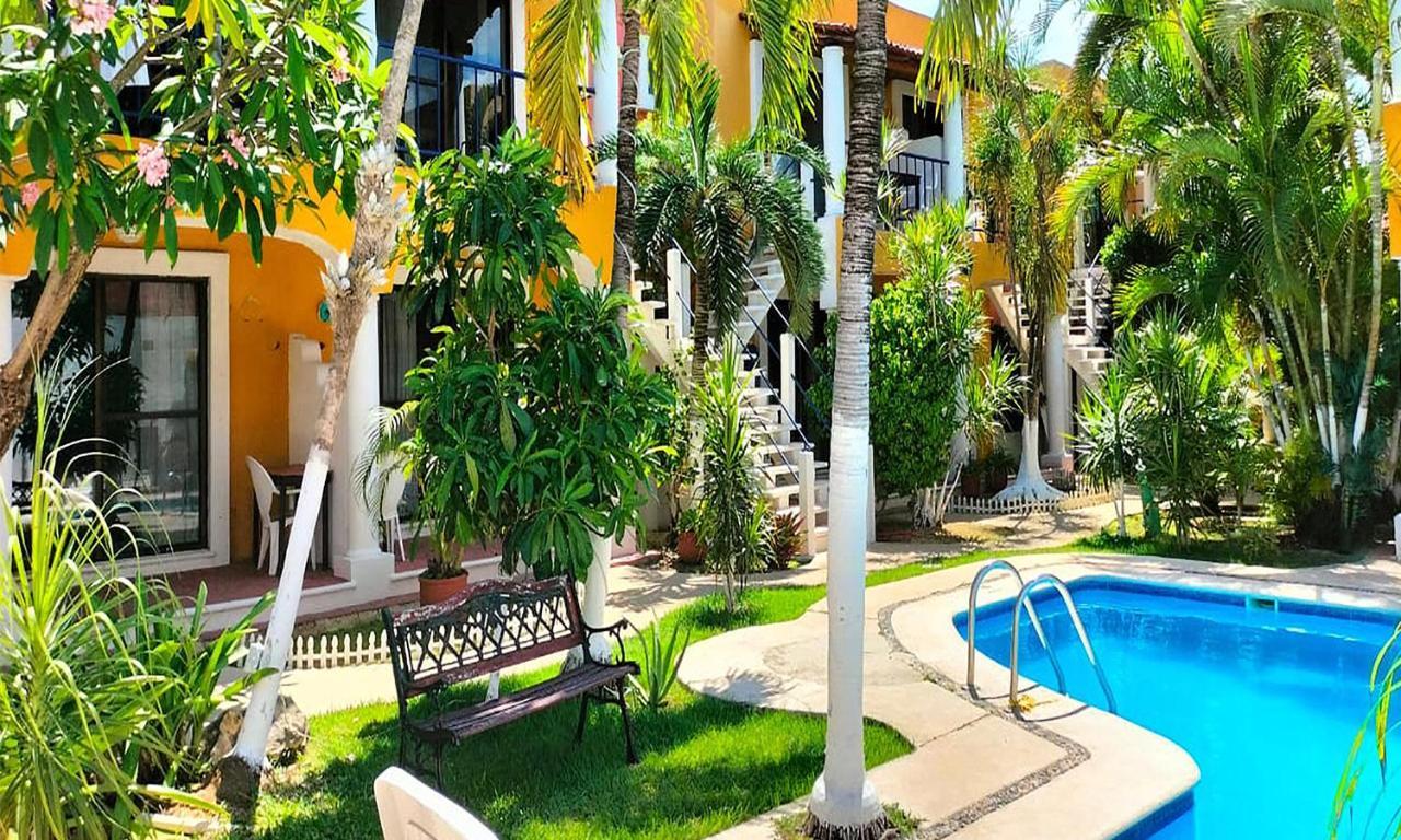 Hotel Acuario Playa Del Carmen Buitenkant foto