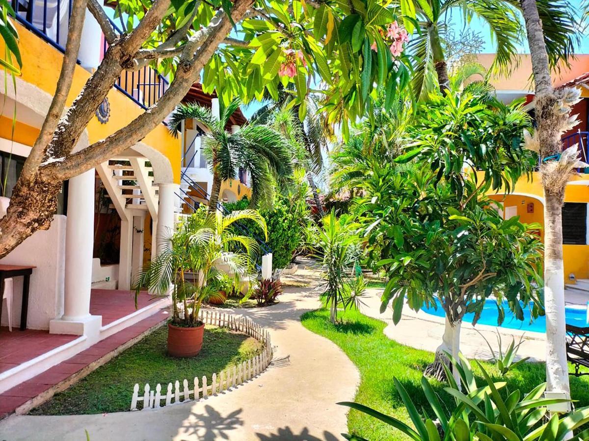 Hotel Acuario Playa Del Carmen Buitenkant foto