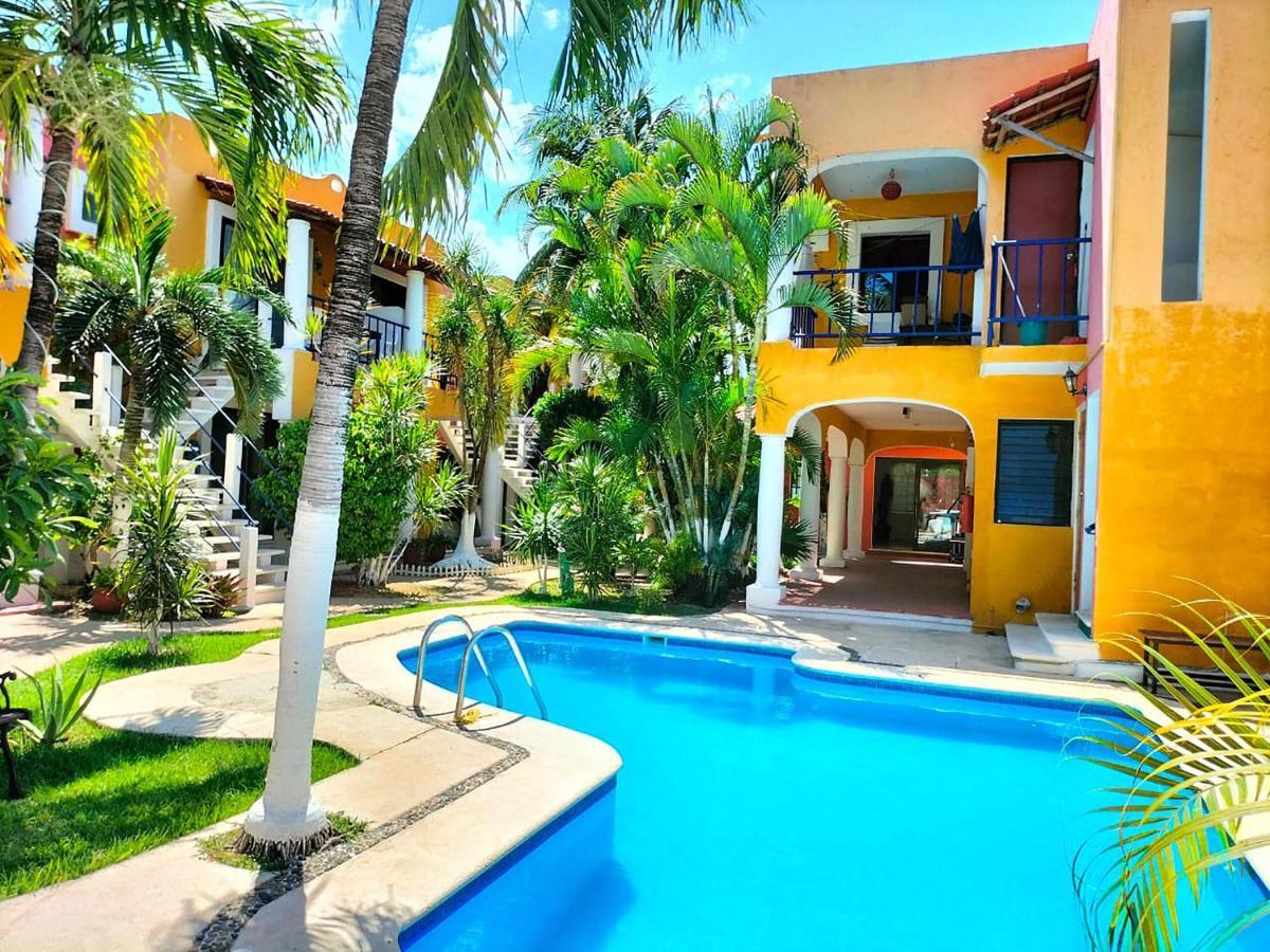 Hotel Acuario Playa Del Carmen Buitenkant foto