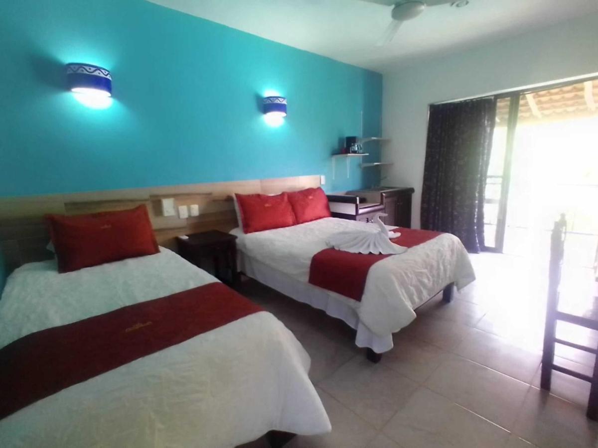 Hotel Acuario Playa Del Carmen Buitenkant foto