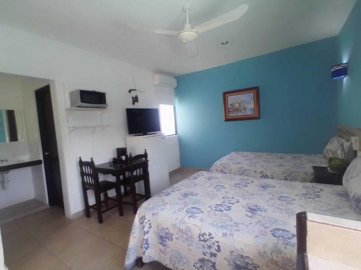 Hotel Acuario Playa Del Carmen Kamer foto